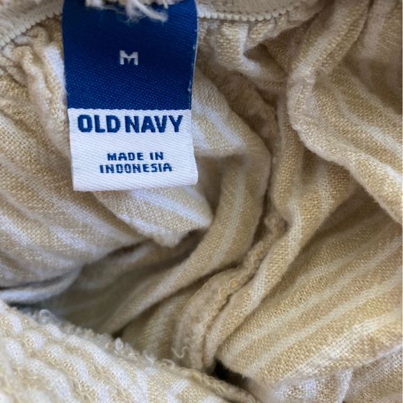 Old Navy Cream and White Linen Romper - Picture 4 of 4